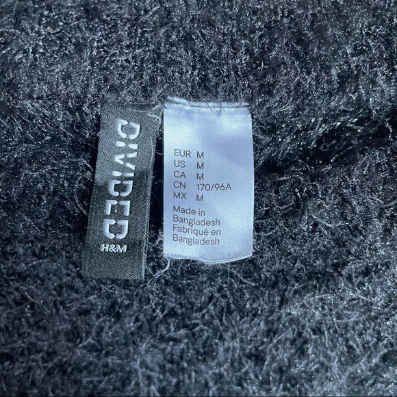 H&M Sweater - Picture 4 of 4